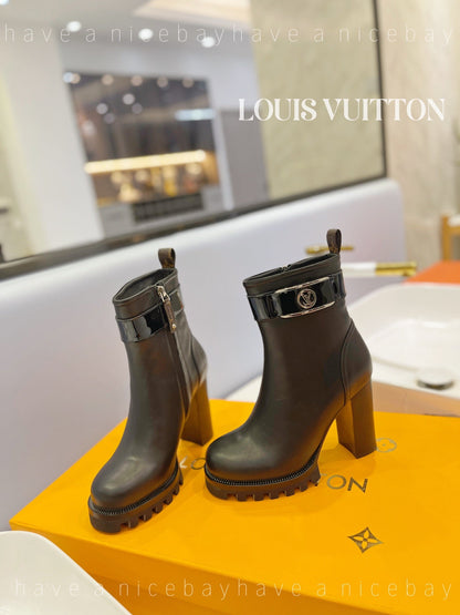 Premium  LUV BOOTS 033