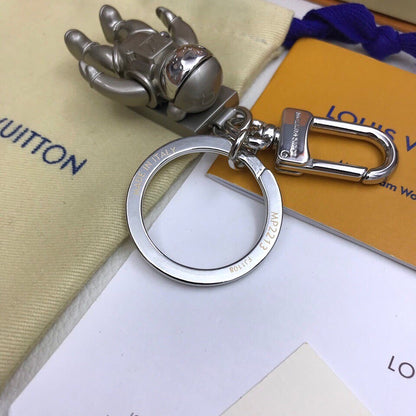 EN - Lux Keychains LUV 012