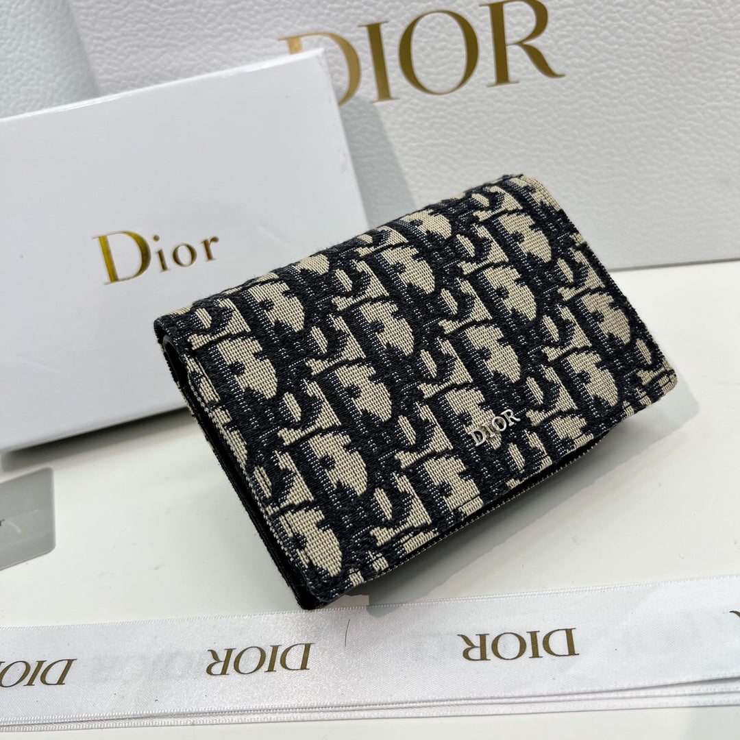 EN - New Arrival Wallet DIR 014