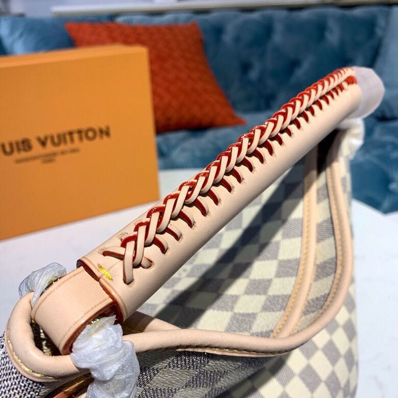 LV Artsy MM Damier Azur Canvas For Women,  Shoulder Bags 16.1in/41cm LV N40253