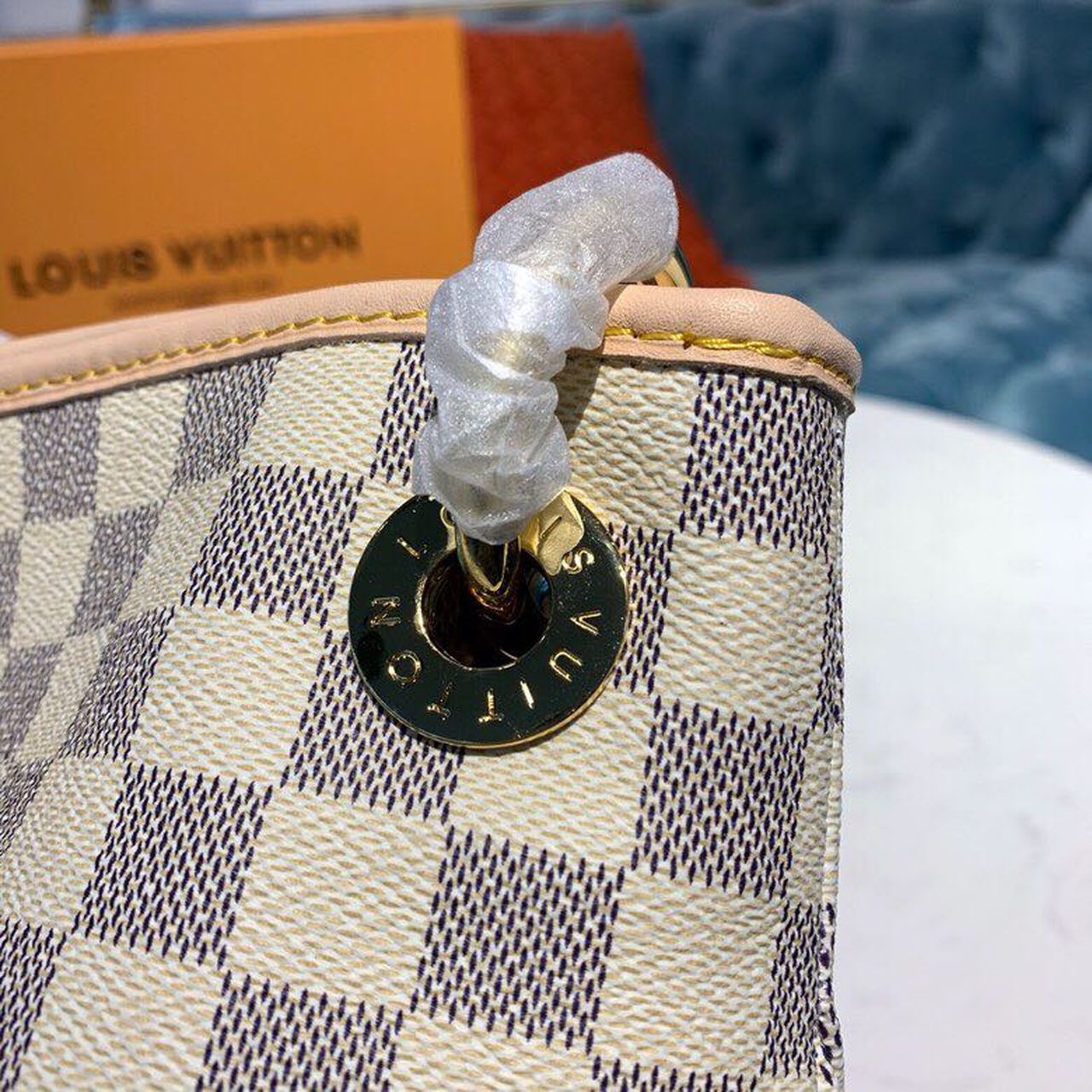 LV Artsy MM Damier Azur Canvas For Women,  Shoulder Bags 16.1in/41cm LV N40253