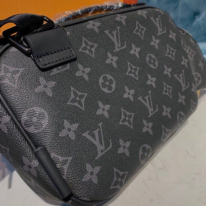 LV Bumbag Monogram Eclipse Canvas For Men, Belt Bags 11in/28cm LV M42906