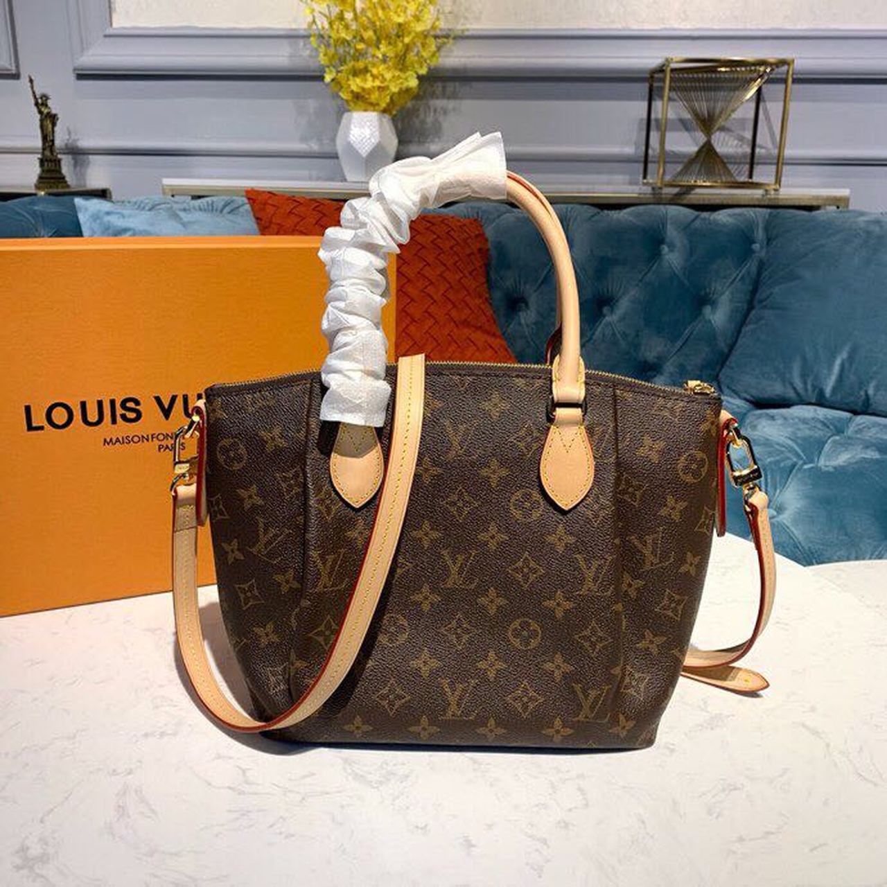 LV Turenne PM Monogram Canvas For Women, Women’s Handbags, Shoulder Bags 11.8in/30cm LV M48813