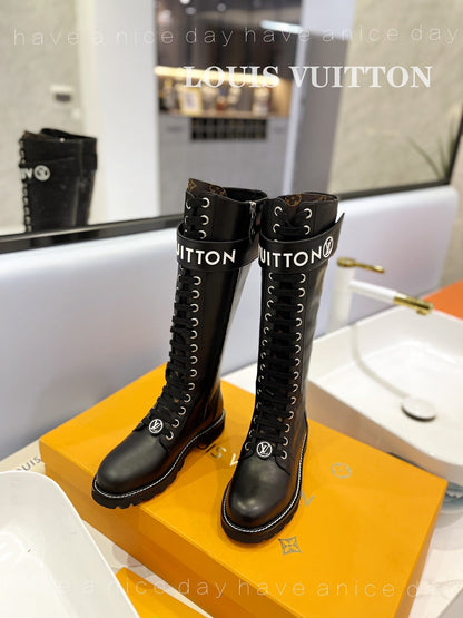 Premium  LUV BOOTS 031