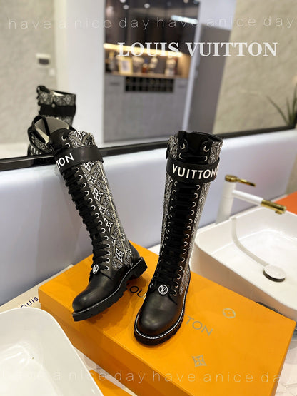 Premium  LUV BOOTS 030