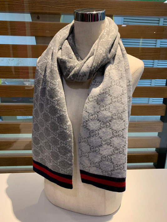 EN - Luxury GCI Scarf 008