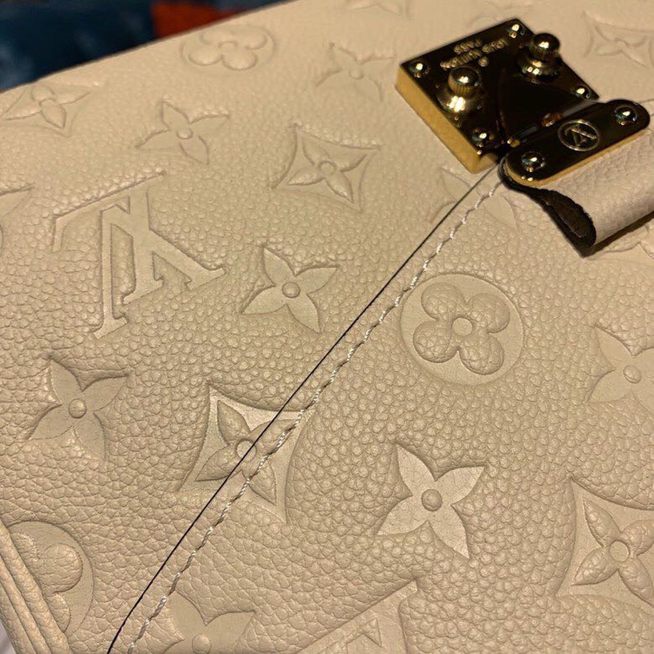 LV Pochette Metis Monogram Empreinte Creme Beige/Caramel For Women,  Shoulder And Crossbody Bags 9.8in/25cm LV M53940