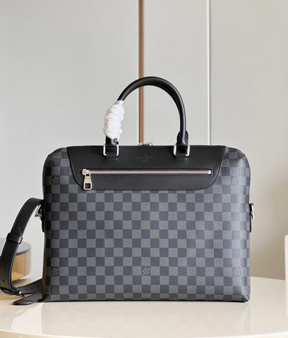 LV Porte Documents Jour Business Bag Damier Graphite For Men, Bags, Shoulder And Crossbody Bags 14.6in/37cm LV N48260