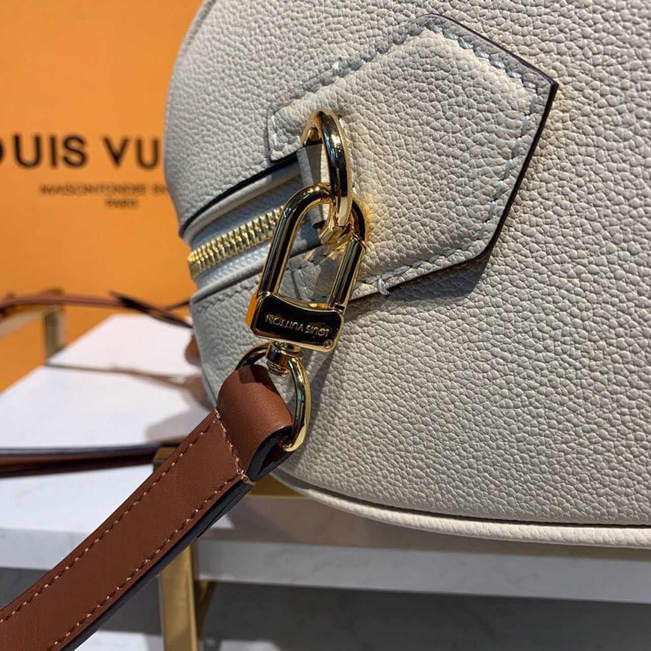 LV Speedy Bandouliere 25 Monogram Empreinte Creme For Women,  Shoulder And Crossbody Bags 9.8in/25cm LV M44736