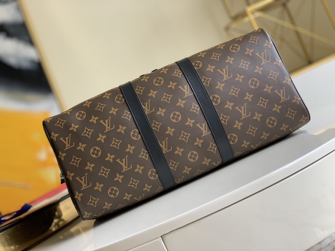 LV Keepall Bandouliere 45 Monogram Canvas For Men, Men’s Bags, Travel Bags 17.7in/45cm LV