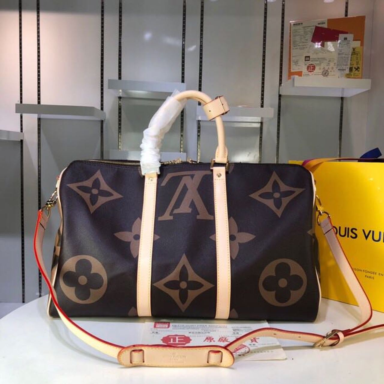 LV Keepall Bandouliere 50 Monogram and Monogram Reverse Canvas For Women, Women’s Handbags, Travel Bags 19.7in/50cm LV M44739