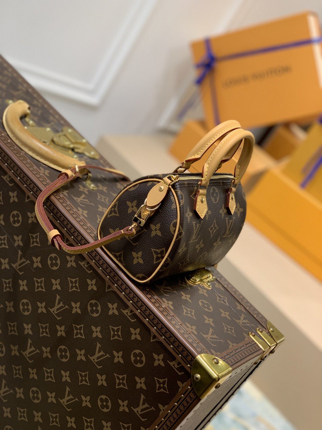 LV Nano Speedy Monogram Canvas For Women, Women’s Handbags, Shoulder Bags 6.3in/16cm LV M81085