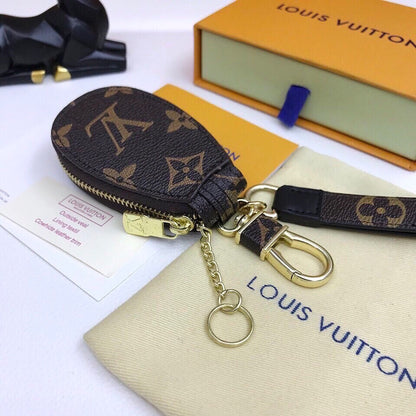 EN - Lux Keychains LUV 028