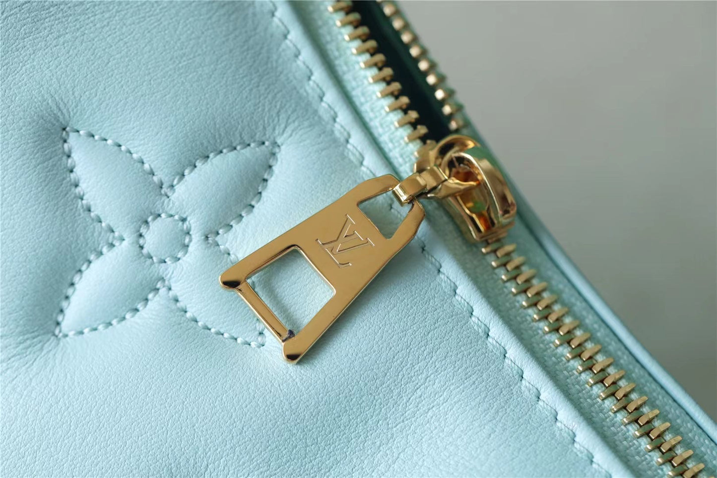 LV Over The Moon Monogram Vert D&#8217;Eau Green For Women,  Shoulder and Crossbody Bags 10.8in/27.5cm LV M20857