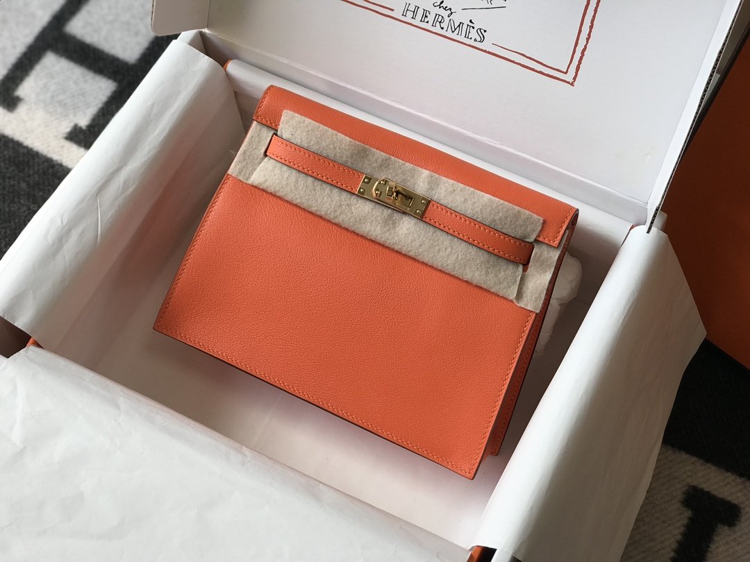 HM Kelly Orange For Women Gold Toned Hardware 8.7in/22cm