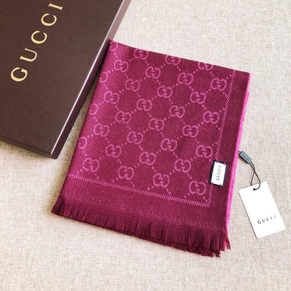 EN - Luxury GCI Scarf 012