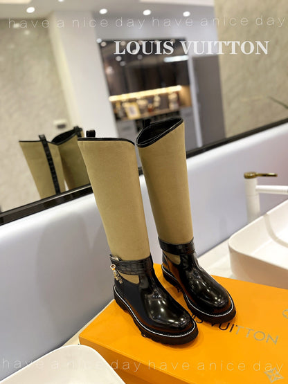 Premium  LUV BOOTS 028