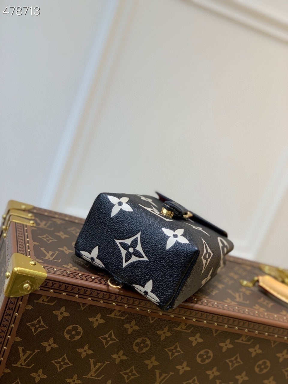 LV Tiny Backpack Bag 20cm By The Pool Monogram Canvas Spring/Summer 2021 Collection M80783, Black