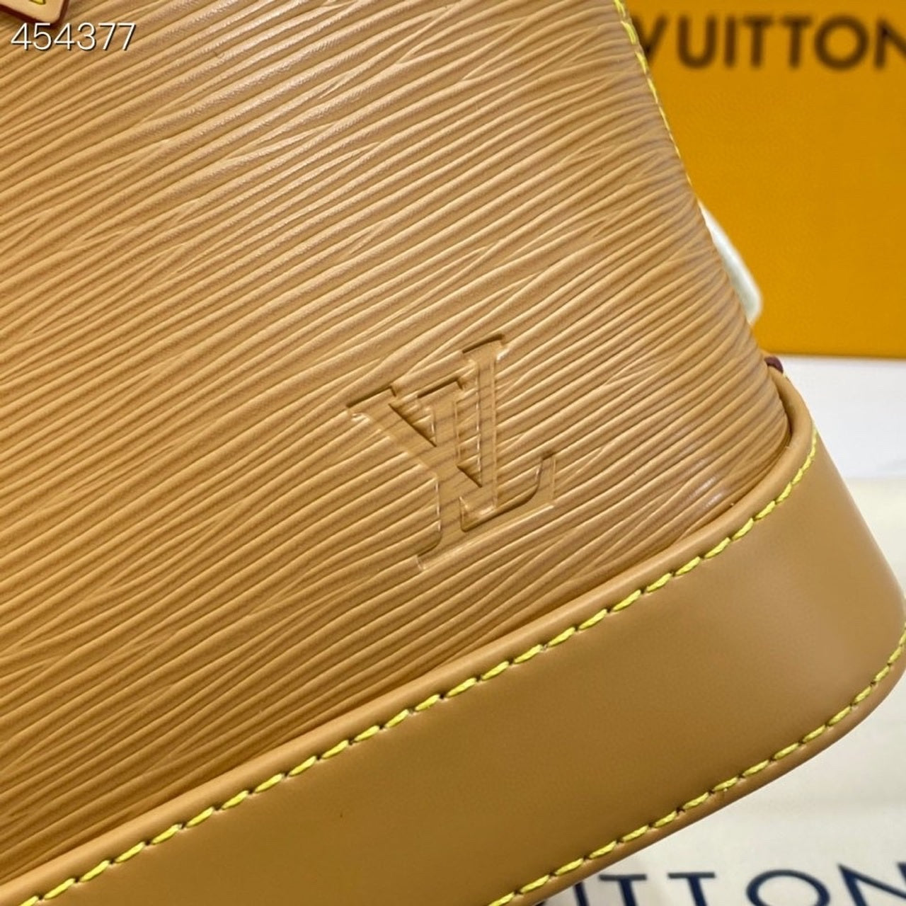 LV Alma BB Sunflower Yellow For Women, Women’s Handbags, Shoulder And Crossbody Bags 9.3in/23.5cm LV M59358