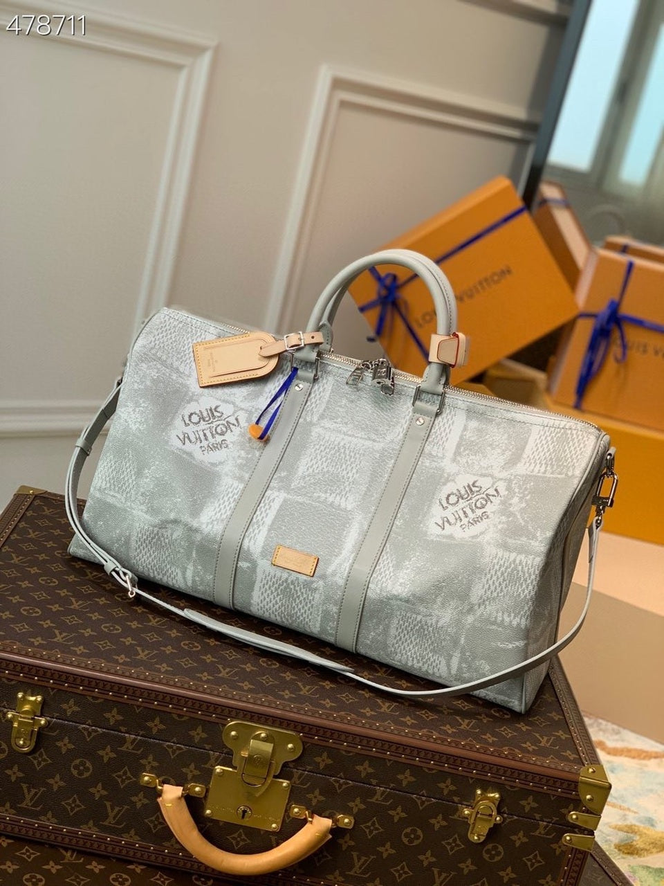 LV Keepall Bandouliere 50 Damier Salt Canvas Stone Grey For Men, Bags, Travel Bags 19.7in/50cm LV N50069