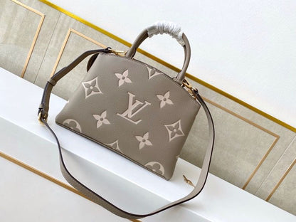 LV Petit Palais Monogram Flowers Tourterelle/Creme For Women,  Shoulder And Crossbody Bags 11.4in/29cm LV M58914