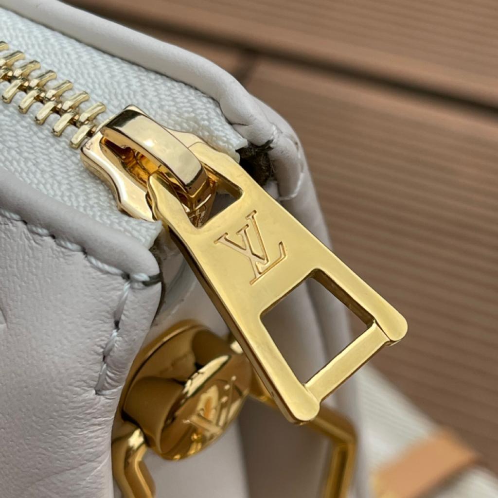 LV Coussin PM Monogram Embossed Puffy White For Women,  Shoulder And Crossbody Bags 10.2in/26cm LV M57793