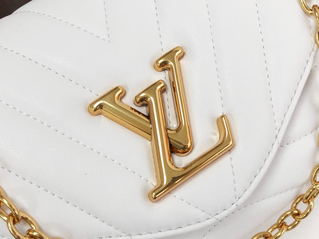 LV New Wave Chain Bag White For Women,  Shoulder And Crossbody Bags 9.4in/24cm LV M58549