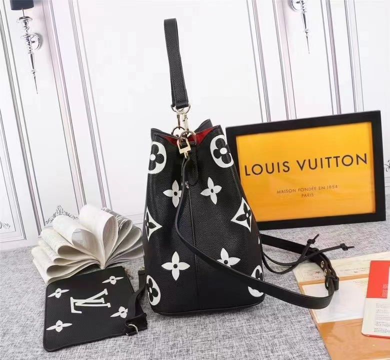 LV NeoNoe MM Bucket Bag Monogram Flowers Black/White For Women,  Shoulder And Crossbody Bags 10.2in/26cm LV M45497