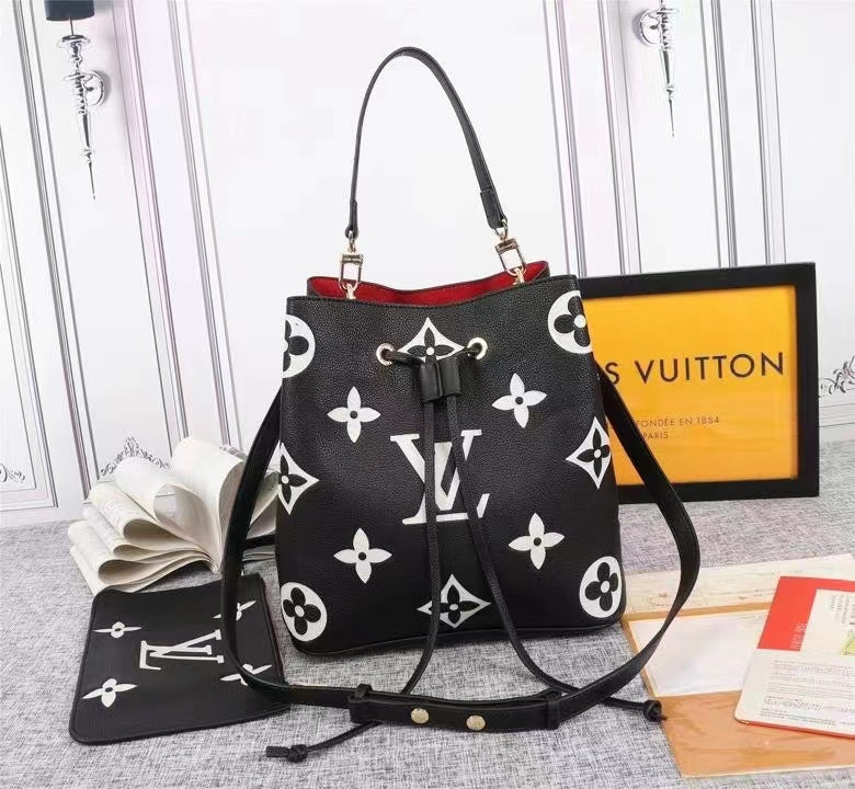 LV NeoNoe MM Bucket Bag Monogram Flowers Black/White For Women,  Shoulder And Crossbody Bags 10.2in/26cm LV M45497