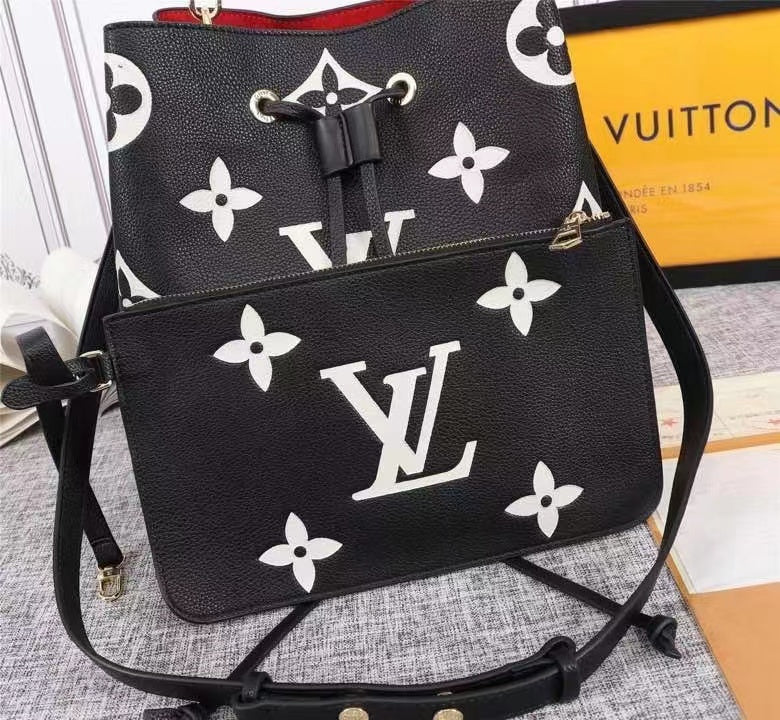 LV NeoNoe MM Bucket Bag Monogram Flowers Black/White For Women,  Shoulder And Crossbody Bags 10.2in/26cm LV M45497