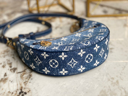 LV Loop Since 1854 Jacquard Navy Blue By Nicolas Ghesquière For Cruise Show, WoHandbags 9.1in/23cm LV M81166