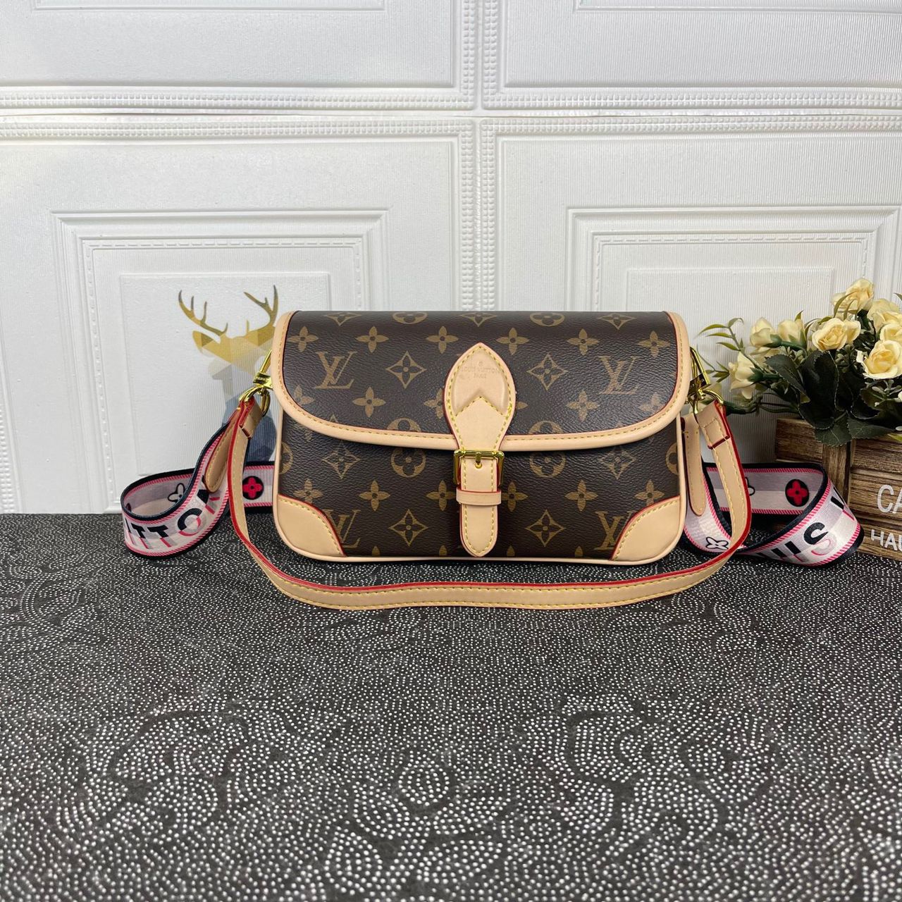 LV Diane Monogram Canvas For Women, Women’s Handbags, Shoulder Bags 9.4in/24cm LV M45985