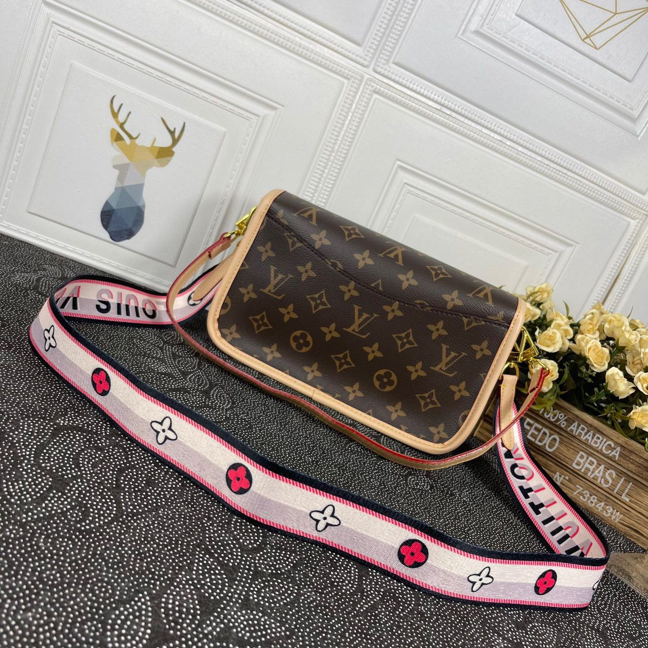 LV Diane Monogram Canvas For Women, Women’s Handbags, Shoulder Bags 9.4in/24cm LV M45985