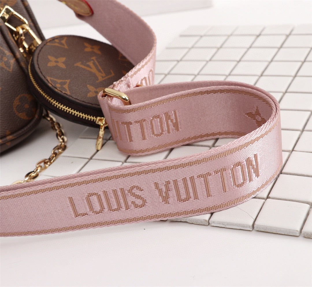 LV Multi Pochette Accessoires Monogram Canvas Fall/Winter Collection M44840, Rose Clair