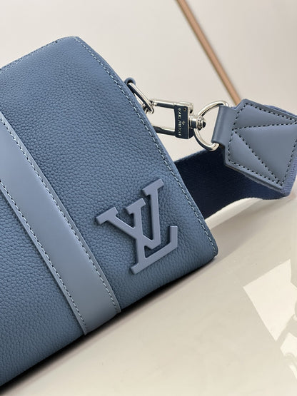 LV City Keepall Aerogram Blue For Men, Bags, Shoulder And Crossbody Bags 10.6in/27cm LV