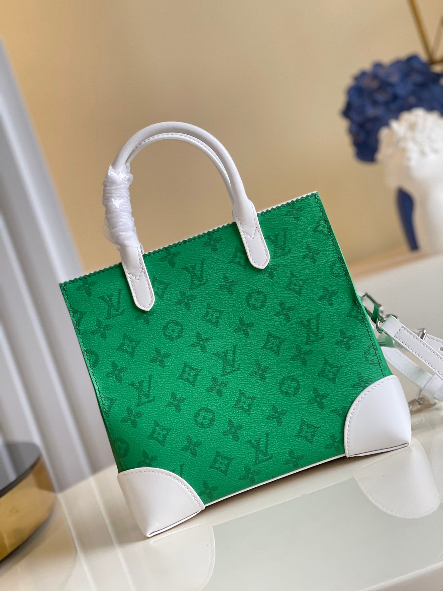 LV Litter Bag Vintage Monogram Canvas Green By Virgil Abloh For Men, Men’s Bags, Shoulder And Crossbody Bags 9.4in/24cm LV M80815