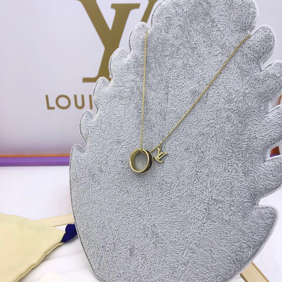 EN - Lux Necklace LUV001