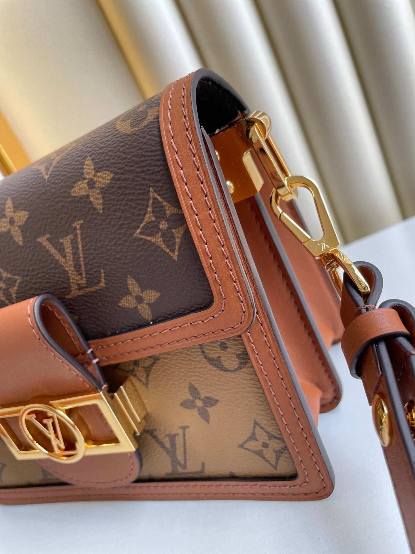 LV Mini Dauphine Monogram And Monogram Reverse Canvas By Nicolas Ghesquière For Spring-Summer, For Women  Shoulder Bags 20cm LV M45959