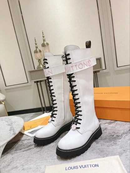 Premium  LUV BOOTS 041