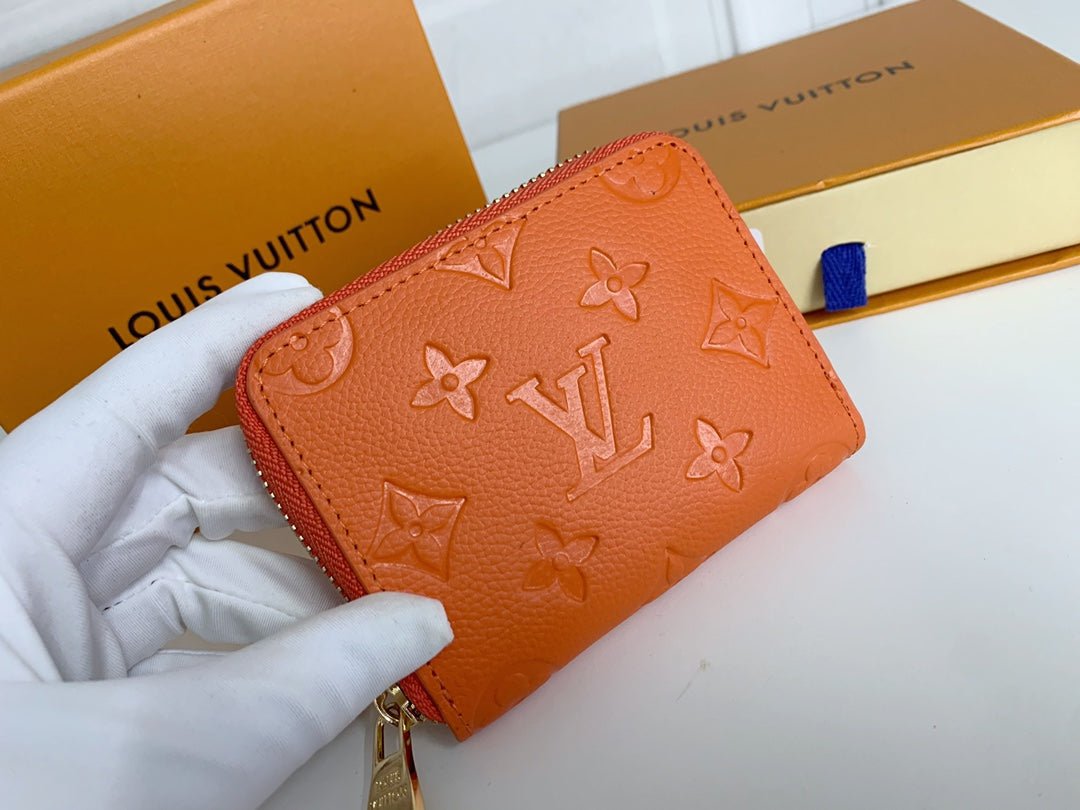 EN - New Arrival Wallet LUV 128