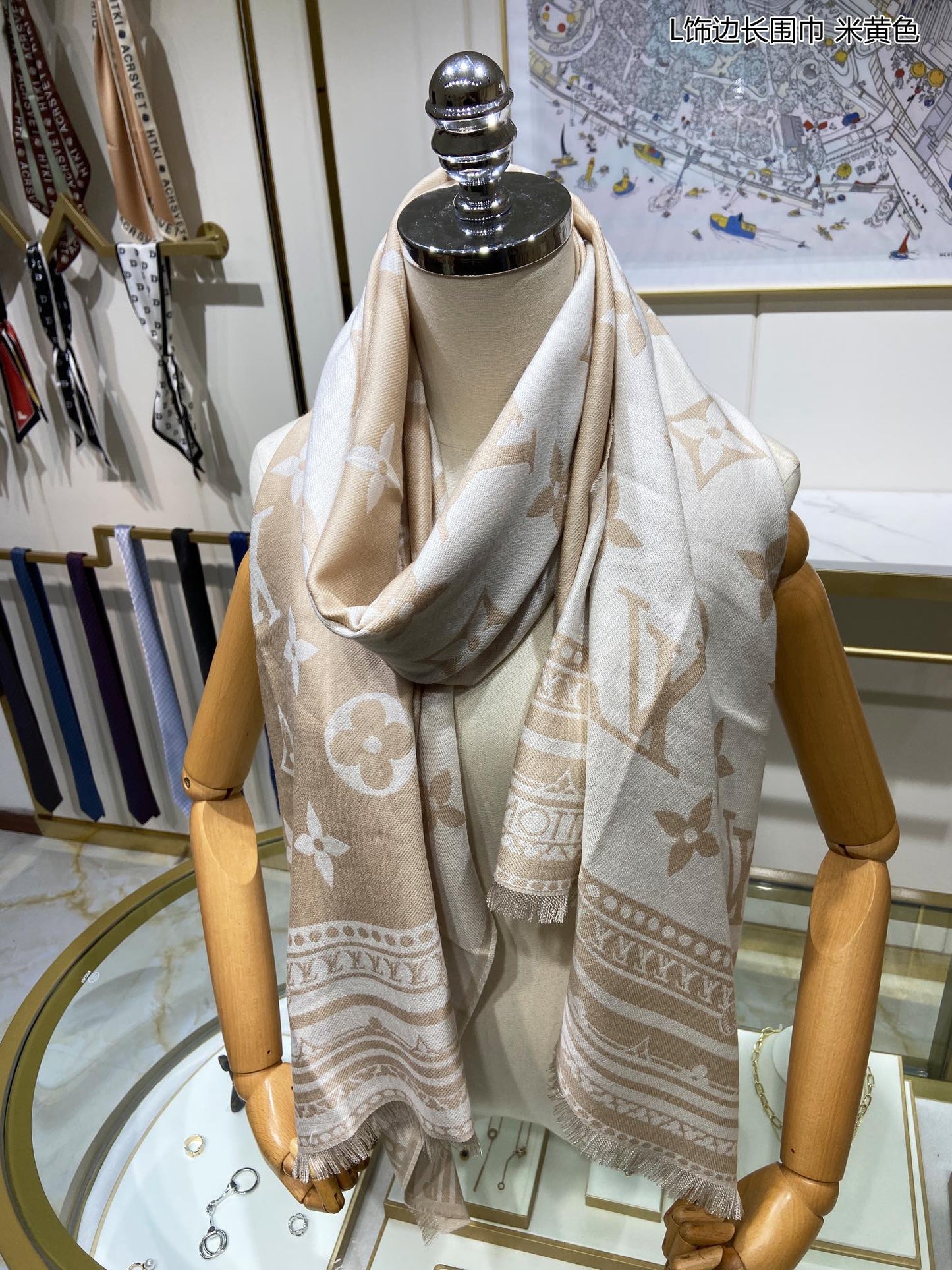 EN - Luxury LUV  Scarf 004