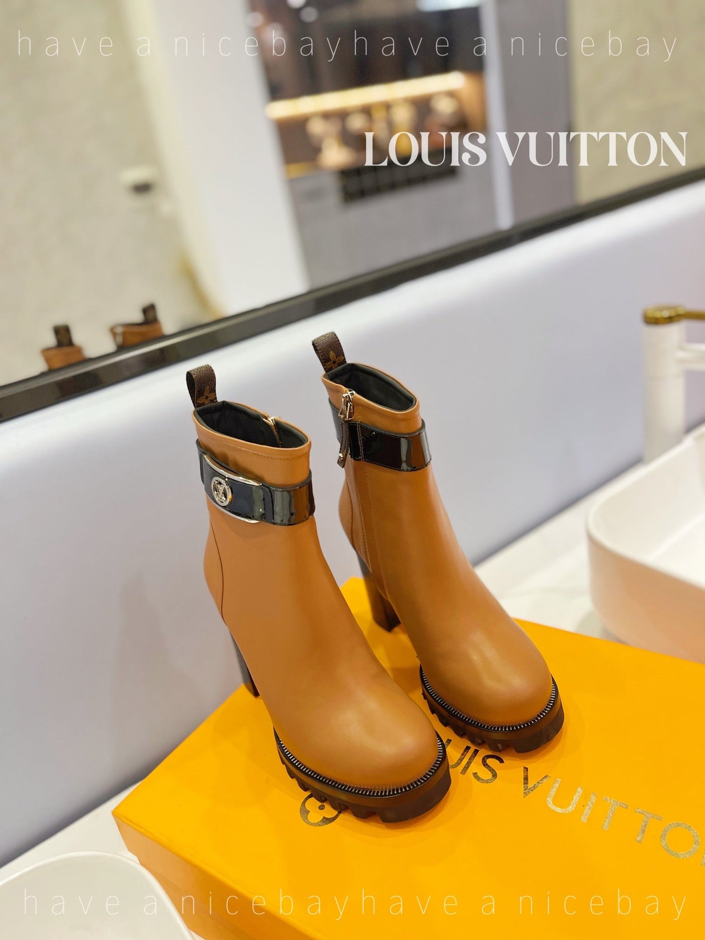 Premium  LUV BOOTS 035