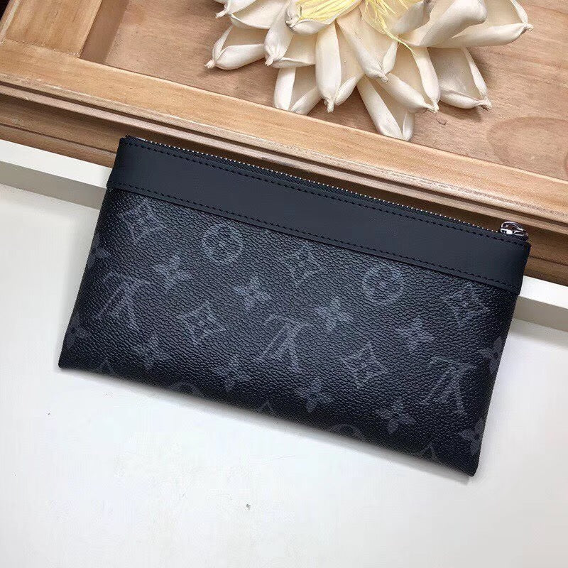 LV Discovery Pochette Monogram Pacific Canvas Black For Women, WoWallet 8.3in/21cm LV M44323