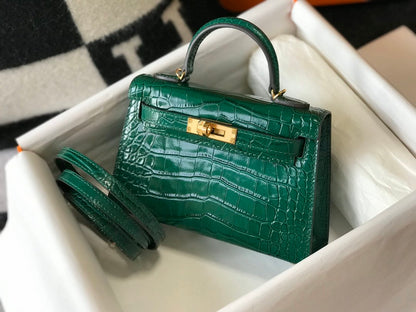 HM Mini Kelly 19 Embossed Patent Emerald Color Bag With Gold-Toned Harware For Women, Handbags, Shoulder Bags 7.5in/19cm