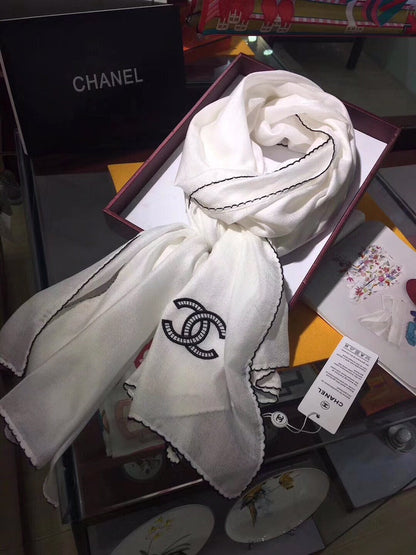 EN - Luxury  CHL  Scarf 005