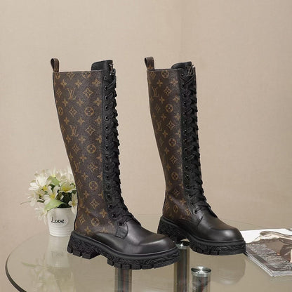 Premium  LUV BOOTS 001