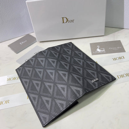 EN - New Arrival Wallet DIR 020