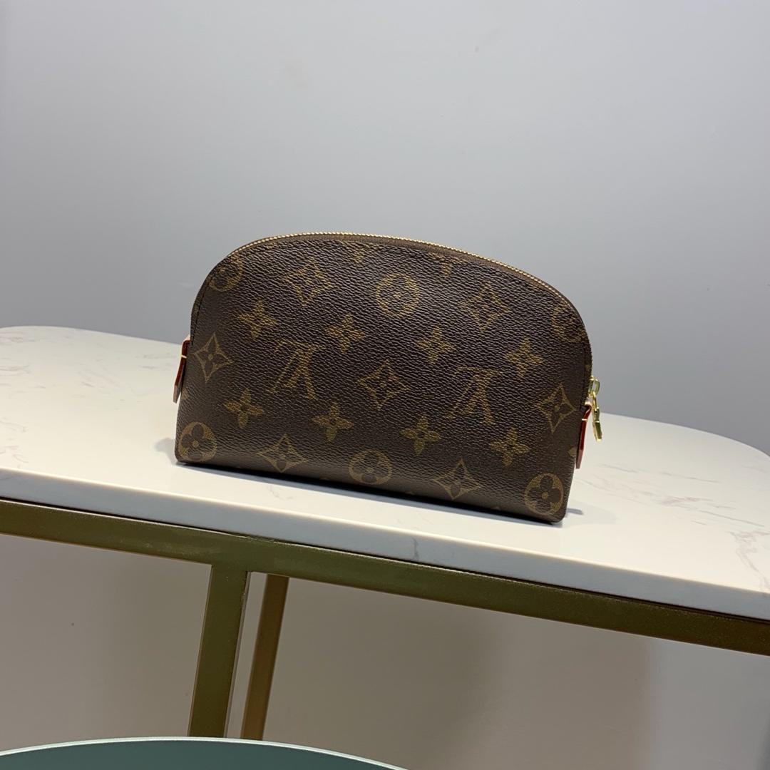 LV Cosmetic Pouch PM Monogram Canvas For Women, WoBags 7.5in/19cm LV M47515