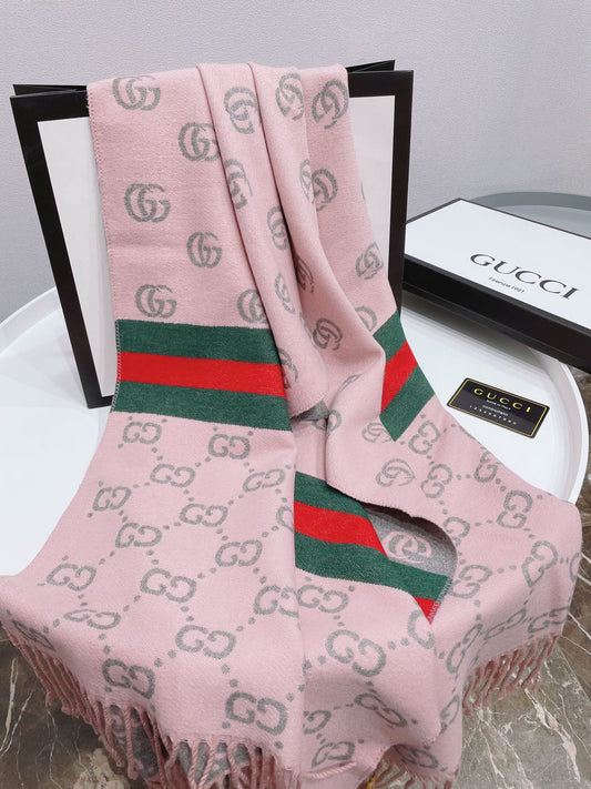 EN - Luxury GCI Scarf 023