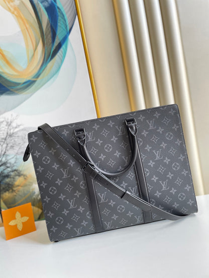 LV Sac Plat Horizontal Zippe Monogram Eclipse For Men, Bags, Shoulder And Crossbody Bags 15.4in/39cm LV M45265